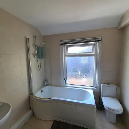 Elegant Spacious 米德尔斯伯勒